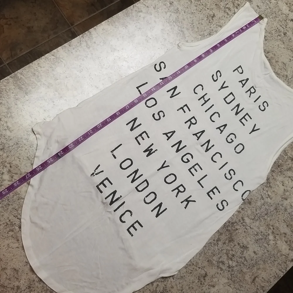 Tank - Picture 6 of 6